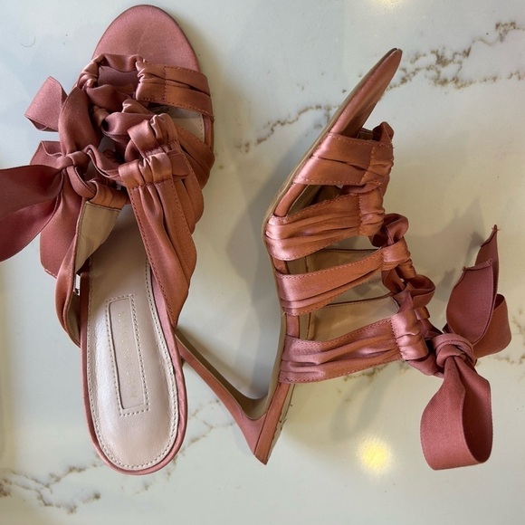 Avec Les Filles Womens Janelle Satin Open Toe Special Occasion strappy Heels - Picture 3 of 5